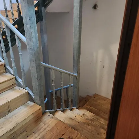 Dubai Quarto em Acomodações Particulares Split