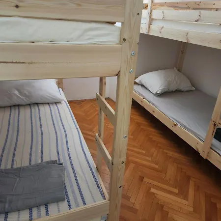 Dubai Quarto em Acomodações Particulares Split
